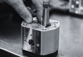 Working Out The CC Measurement Of A Hydraulic Gear Pump
