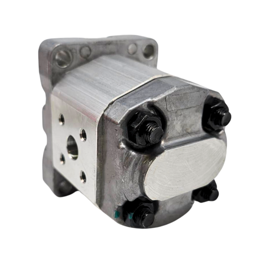 Flowfit Hydraulic Gear Pump, GP1, 1.1CC, Clockwise 30mm Inlet & 30mm SQ Outlet Flanged Ports, 4 Bolt EU Flange Flowfit Hydraulic Gear Pump, GP1, 1.1CC, Clockwise 30mm Inlet & 30mm SQ Outlet Flanged Ports, 4 Bolt EU Flange