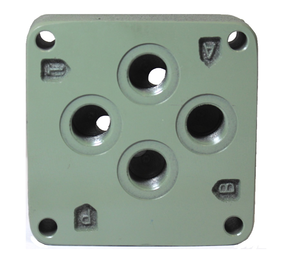 Flowfit hydraulic cetop 5 subplate with base entry 1/2