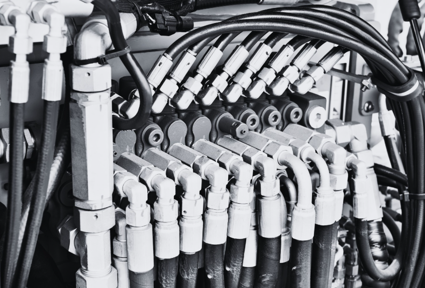 Hydraulic Adaptor Connected to Hoses
