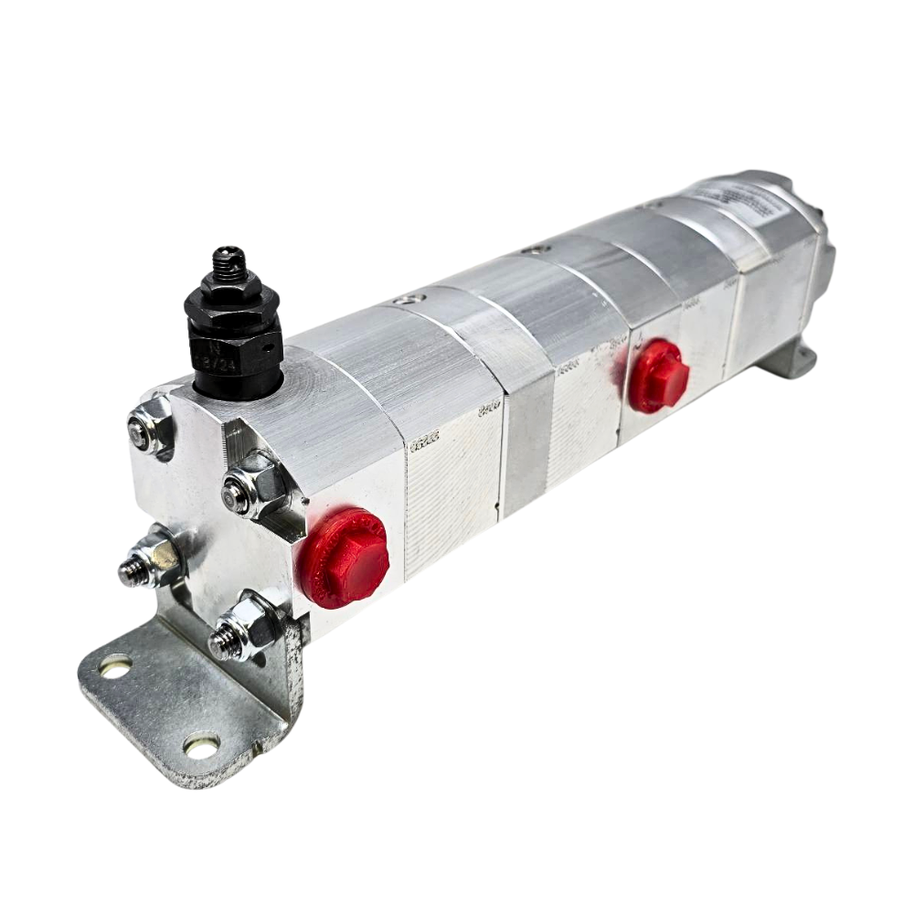 1SF Group One Single Rephasing Geared Flow Divider Left/Centre Inlet, 3 Way, 13.5L/Min, 1.2cc/Rev 1SF Group One Single Rephasing Geared Flow Divider Left/Centre Inlet, 3 Way, 13.5L/Min, 1.2cc/Rev