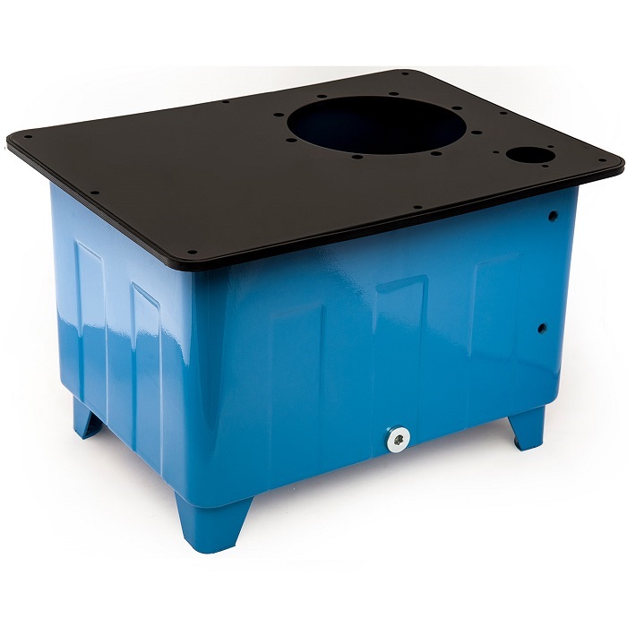 Flowfit 6 litre steel tank with pre-drilled 3 hole filler breather and bell housing hole to suite 0.18kw motor, with lid, seal and 3/8" drain plug.