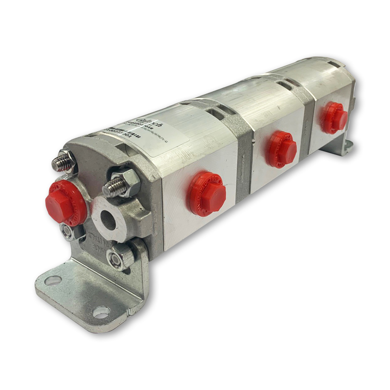 1SF Group One Geared Flow Divider Left/Right Inlet, 3 Way, 56.25L/Min, 7.8cc/Rev 1SF Group One Geared Flow Divider Left/Right Inlet, 3 Way, 56.25L/Min, 7.8cc/Rev